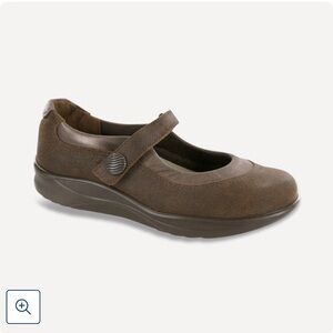 SAS Women's Brown Mary Jane Shoes Size 9